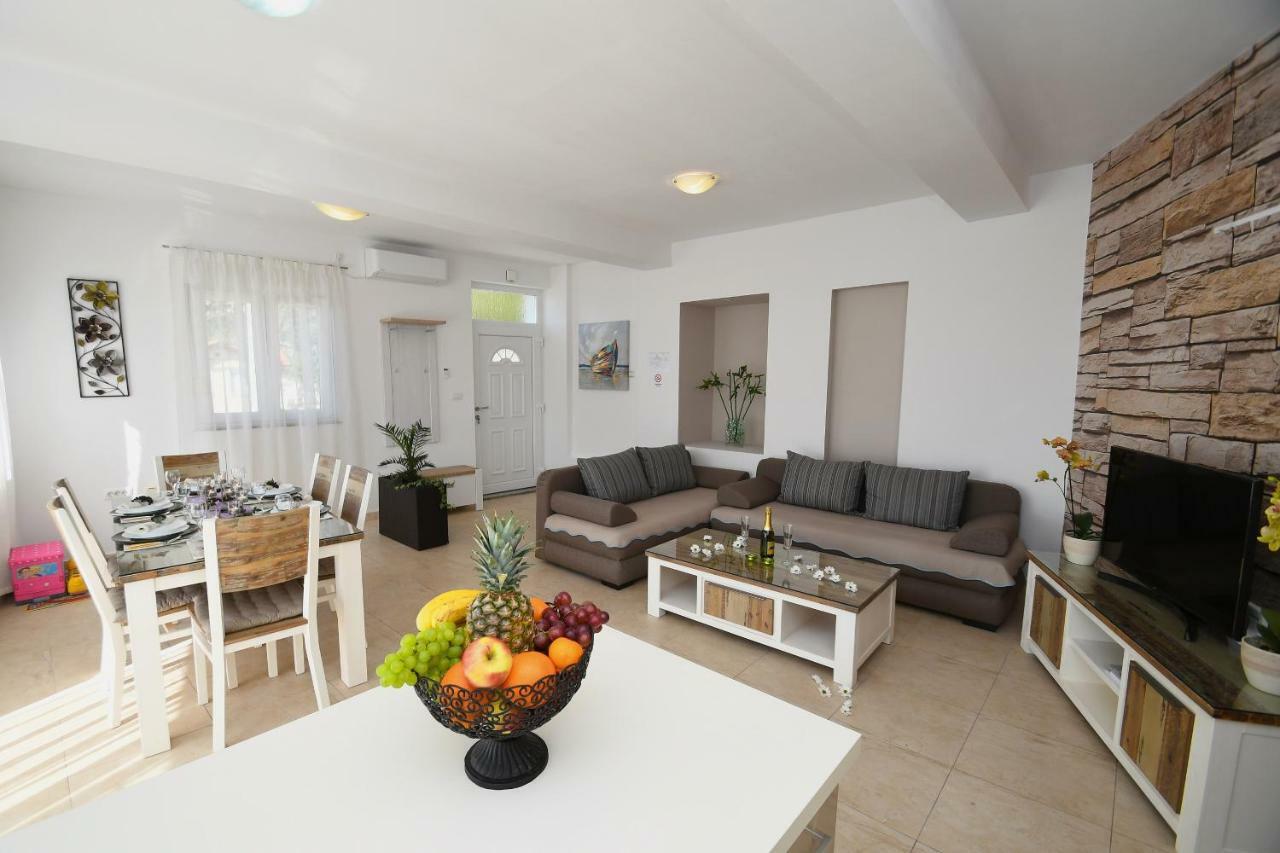 Apartment Libra With Sea View Abbazia Esterno foto